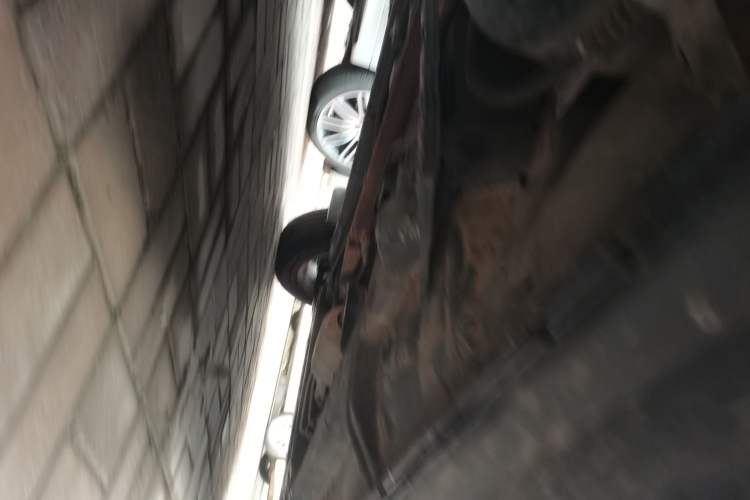 Used Mitsubishi Outlander 2011 Kijang 2.0 Urban Edition Chassis Rear Right