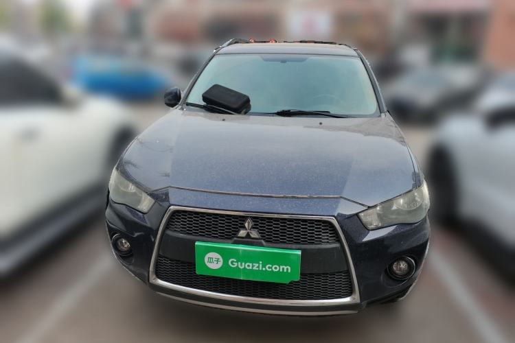 Used Mitsubishi Outlander 2011 Kijang 2.0 Urban Edition Front