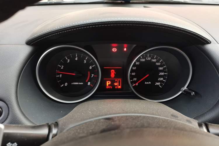 Used Mitsubishi Outlander 2011 Kijang 2.0 Urban Edition Instrument Cluster