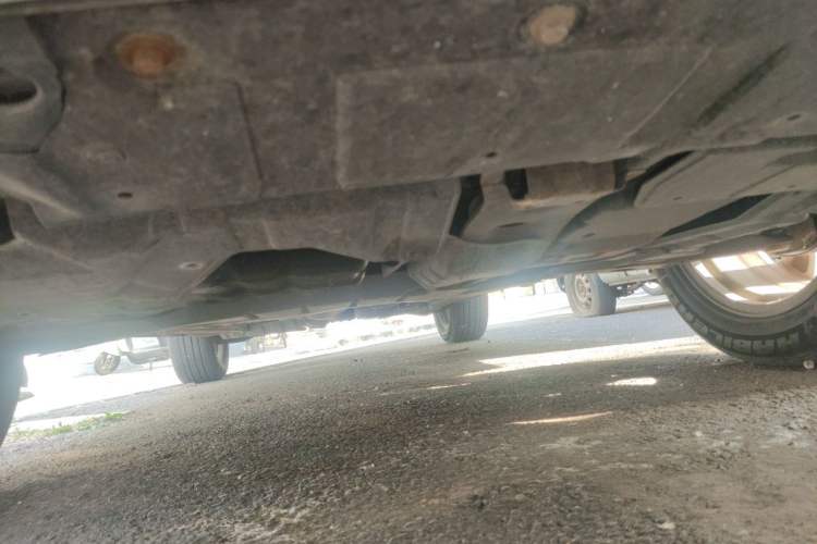 Used Mitsubishi Outlander 2011 Kicks 2.4 Fashion Edition Chassis Front