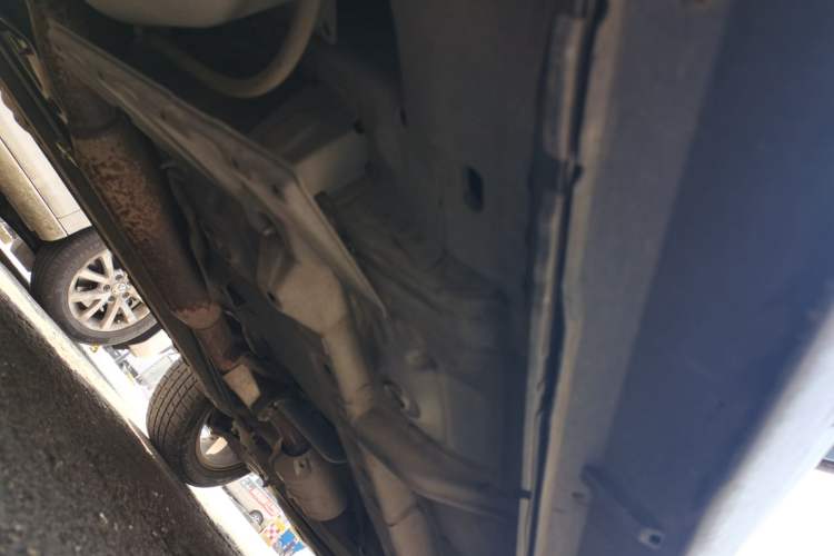 Used Mitsubishi Outlander 2011 Kicks 2.4 Fashion Edition Chassis Rear Right