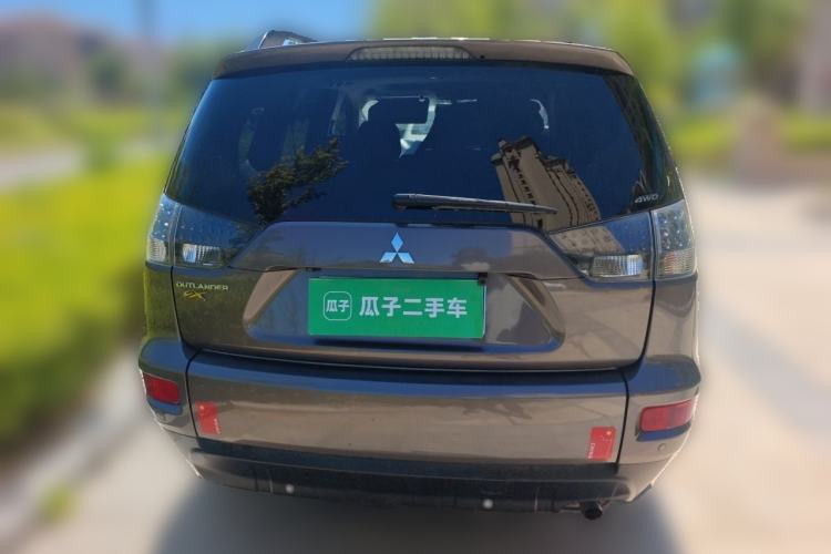 Used Mitsubishi Outlander 2011 Kijang 2.0 Sport Edition Rear