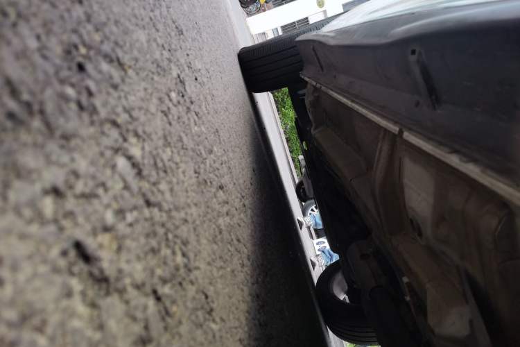 Used Mitsubishi Outlander 2011 Kijang 3.0 Luxury Edition Chassis Rear Left