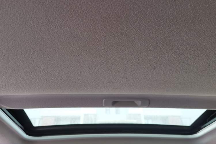 Used Mitsubishi Outlander 2011 Kijang 3.0 Luxury Edition Headliner
