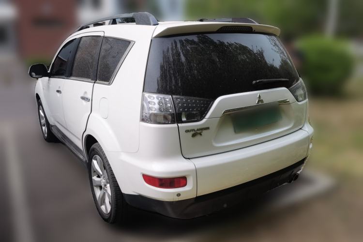 Used Mitsubishi Outlander 2011 Kijang 3.0 Luxury Edition Rear Left 45 Deg