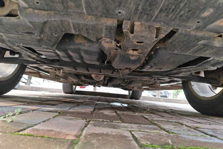 Used Mitsubishi Outlander 2012 Kicks 2.4 Fashion Navigation Edition Chassis Front
