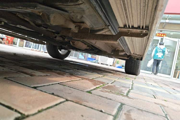 Used Mitsubishi Outlander 2012 Kicks 2.4 Fashion Navigation Edition Chassis Rear Right