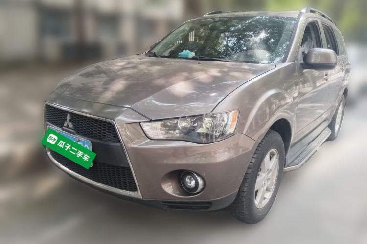 Used Mitsubishi Outlander 2012 Kicks 2.0 Sport Navigation Edition Guazi used car, China used car export, Used car for sale, Used  cars, Cheapest cars for sale