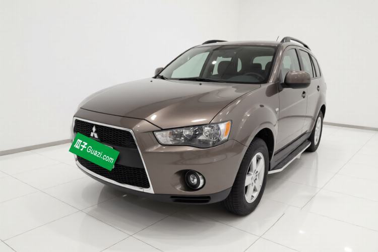 Used Mitsubishi Outlander 2012 Kicks 2.0 Sport Navigation Edition Guazi used car, China used car export, Used car for sale, Used  cars, Cheapest cars for sale