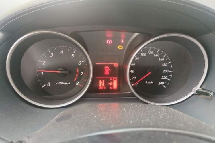 Used Mitsubishi Outlander 2012 Kicks 2.0 Sport Navigation Edition Instrument Cluster