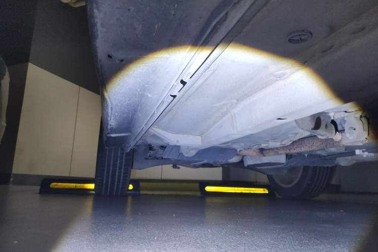 Used Mitsubishi Outlander 2012 Kicks 2.4 Fashion Navigation Edition Chassis Front Right