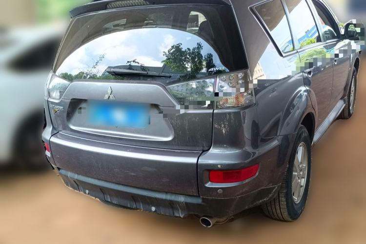 Used Mitsubishi Outlander 2012 Kijang 2.0 Urban Navigation Edition Rear