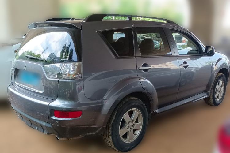 Used Mitsubishi Outlander 2012 Kijang 2.0 Urban Navigation Edition Rear Right 45 Deg