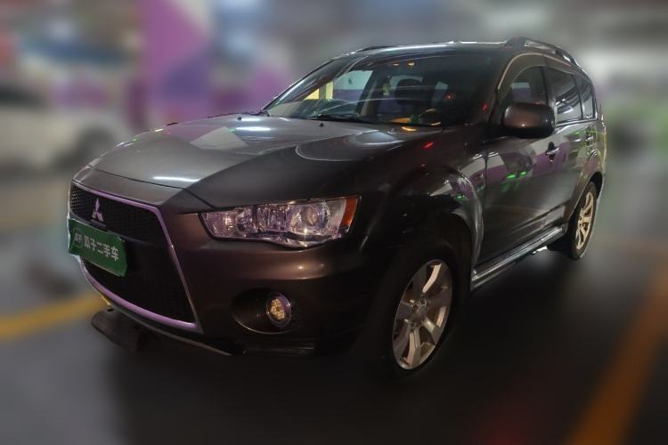 Used Mitsubishi Outlander 2012 Kicks 2.4 Fashion Navigation Edition Guazi used car, China used car export, Used car for sale, Used  cars, Cheapest cars for sale