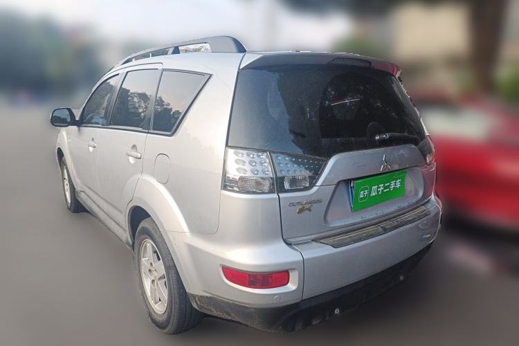 Used Mitsubishi Outlander 2012 Kijang 2.0 Urban Navigation Edition Rear Left 45 Deg