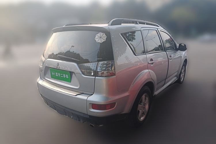 Used Mitsubishi Outlander 2012 Kijang 2.0 Urban Navigation Edition Rear Right 45 Deg