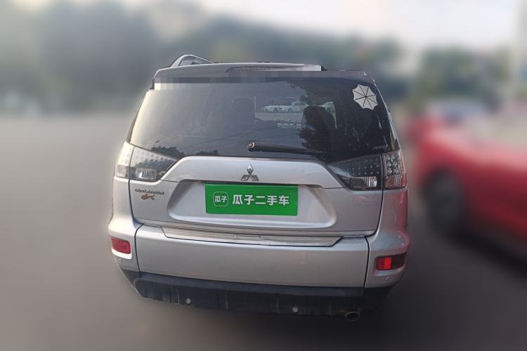 Used Mitsubishi Outlander 2012 Kijang 2.0 Urban Navigation Edition Rear