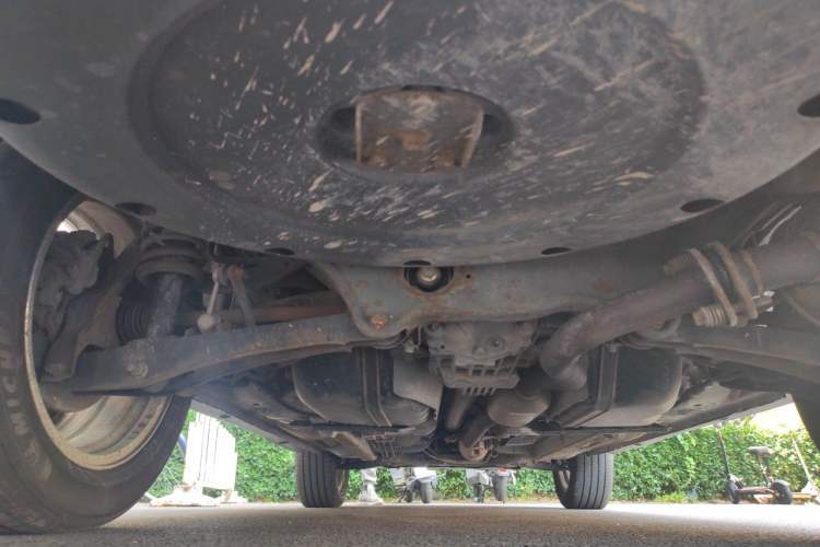 Used Mitsubishi Outlander 2012 Kicks 2.4 Fashion Navigation Edition Chassis Rear