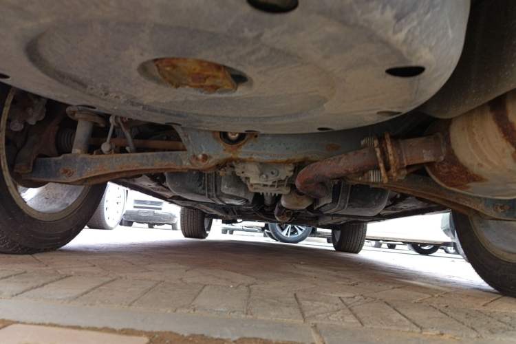Used Mitsubishi Outlander 2012 Kicks 2.4 Fashion Navigation Edition Chassis Rear