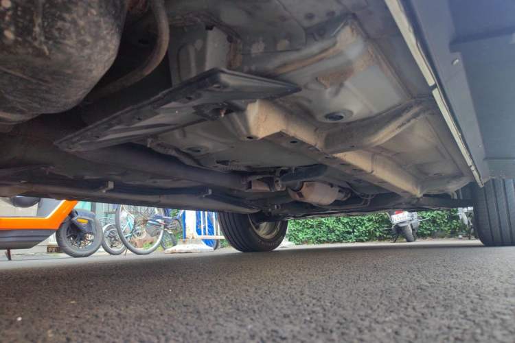 Used Mitsubishi Outlander 2012 Kicks 2.4 Fashion Navigation Edition Chassis Rear Right