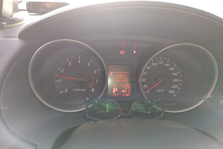 Used Mitsubishi Outlander 2012 Kicks 2.4 Fashion Navigation Edition Instrument Cluster