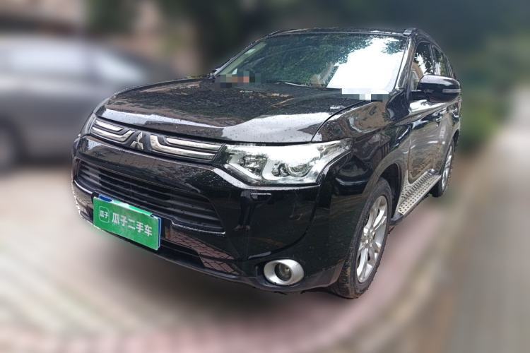 Used Mitsubishi Outlander 2013 2.4L 4x4 Luxury Navigation Edition 5 Seats Guazi used car, China used car export, Used car for sale, Used  cars, Cheapest cars for sale