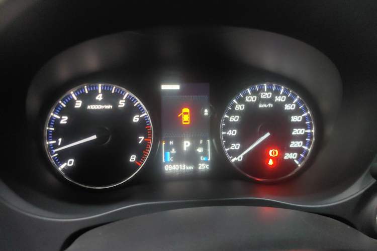 Used Mitsubishi Outlander 2013 2.4L 4x4 Luxury Navigation Edition 5 Seats Instrument Cluster