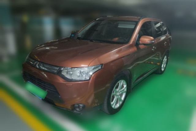 Used Mitsubishi Outlander 2013 2.4L 4x4 Luxury Navigation Edition 5 Seats