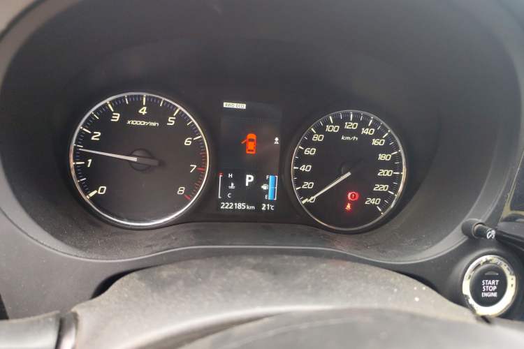 Used Mitsubishi Outlander 2013 2.4L 4x4 Luxury Navigation Edition 5 Seats Instrument Cluster