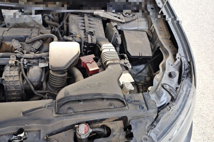 Used Mitsubishi Outlander 2013 2.4L 4x4 Luxury Navigation Edition 5 Seats Engine Bay Left