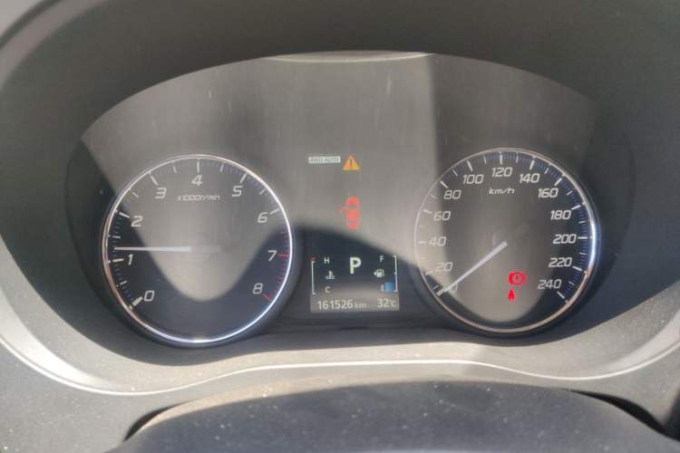 Used Mitsubishi Outlander 2013 2.4L 4x4 Luxury Navigation Edition 5 Seats Instrument Cluster