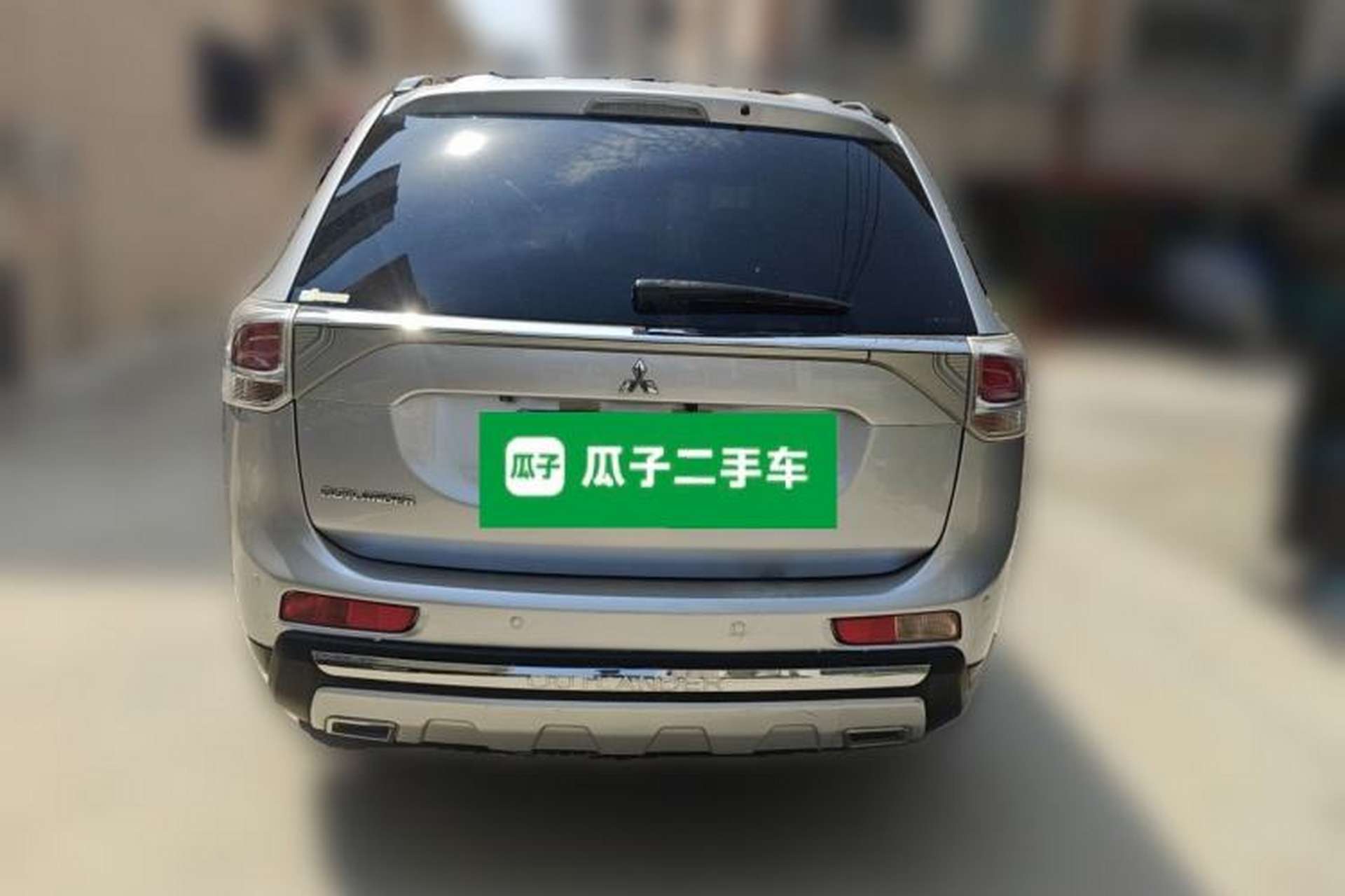 Used Mitsubishi Outlander 2013 2.4L 4x4 Luxury Navigation Edition 5 Seats Rear