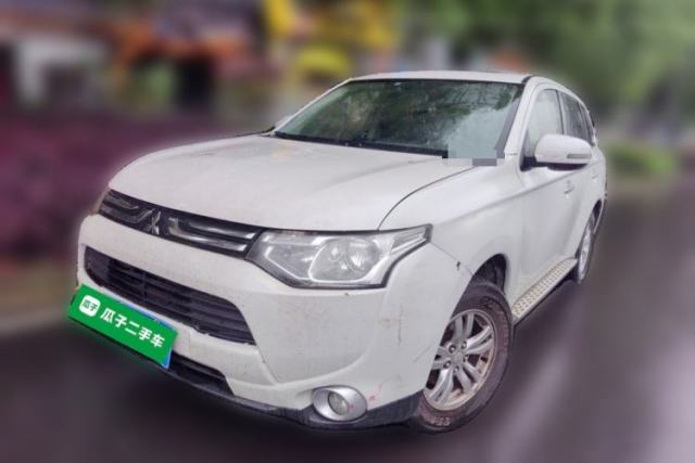 Used Mitsubishi Outlander 2013 2.0L 4x4 Urban Navigation Edition 5 Seats