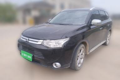 Used Mitsubishi Outlander 2014 2.4L 4x4 Deluxe Value Edition 5 Seats