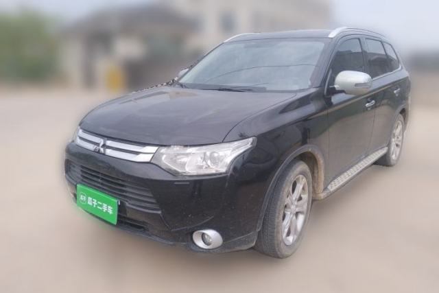 Used Mitsubishi Outlander 2014 2.4L 4x4 Deluxe Value Edition 5 Seats