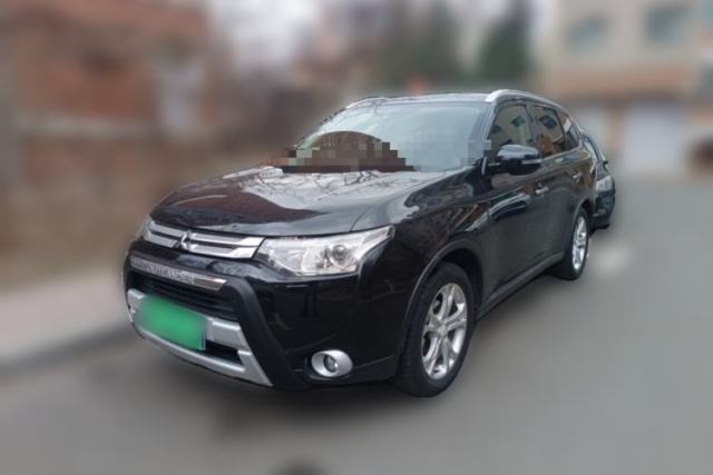 Used Mitsubishi Outlander 2014 2.4L 4x4 Deluxe Value Edition 5 Seats