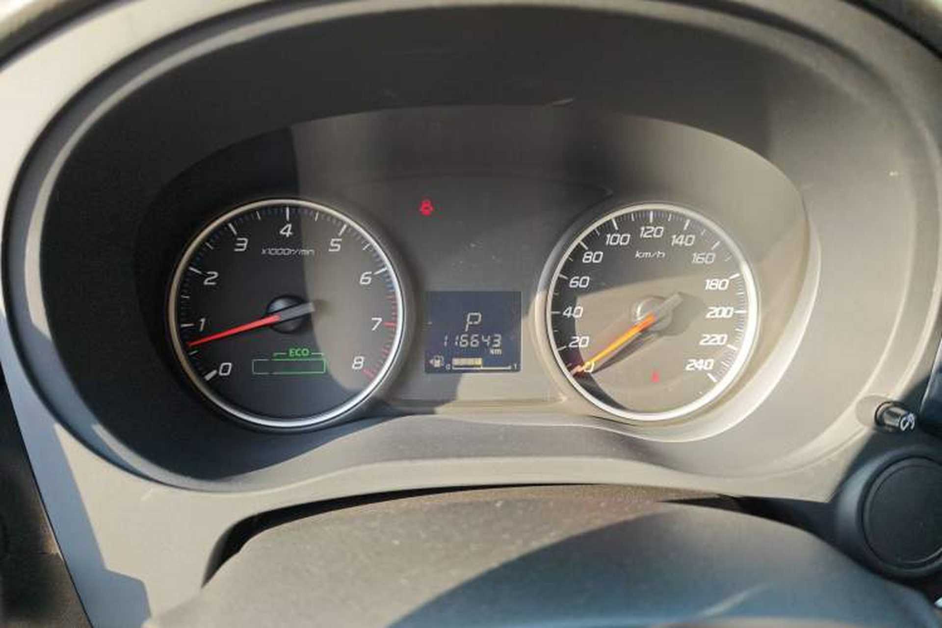 Used Mitsubishi Outlander 2014 2.0L Two-Wheel Drive Sport Value Edition 5 Seats Instrument Cluster