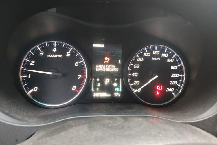Used Mitsubishi Outlander 2014 2.4L 4x4 Deluxe Value Edition 5 Seats Instrument Cluster