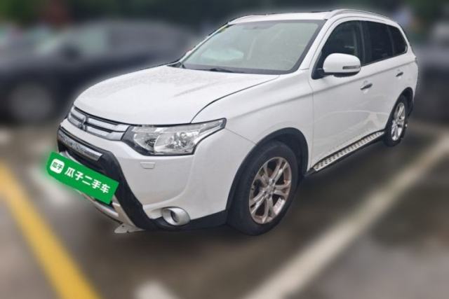 Used Mitsubishi Outlander 2014 2.4L 4x4 Deluxe Value Edition 5 Seats