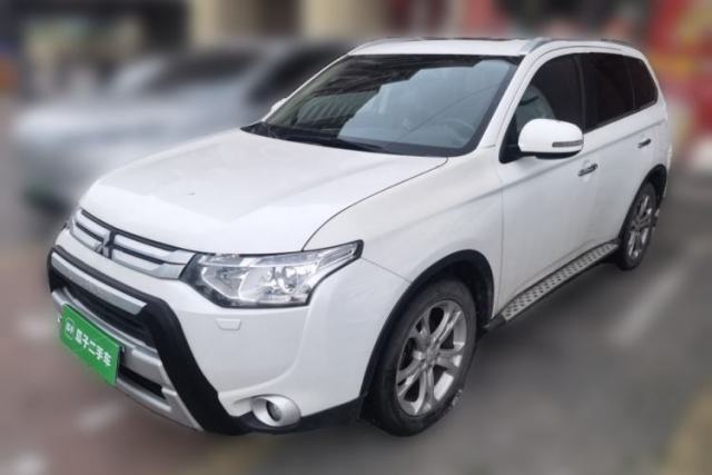 Used Mitsubishi Outlander 2014 2.4L 4x4 Deluxe Value Edition 5 Seats