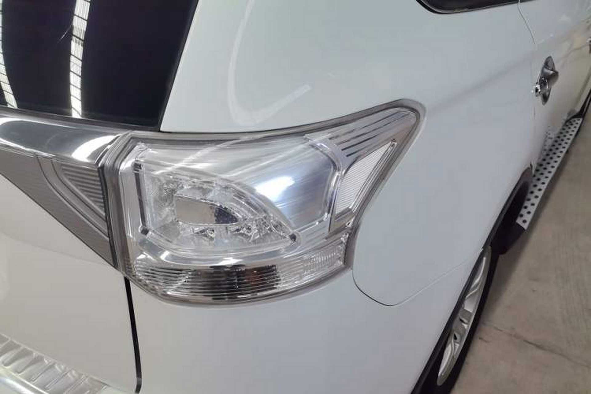 Used Mitsubishi Outlander 2014 2.0L Two-Wheel Drive Sport Value Edition 5 Seats Exterior 1