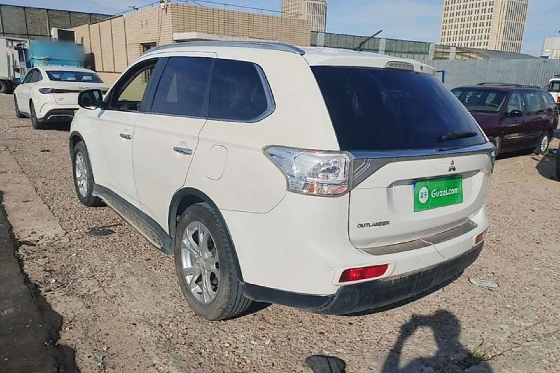 Used Mitsubishi Outlander 2014 2.4L 4x4 Deluxe Value Edition 5 Seats Exterior 2