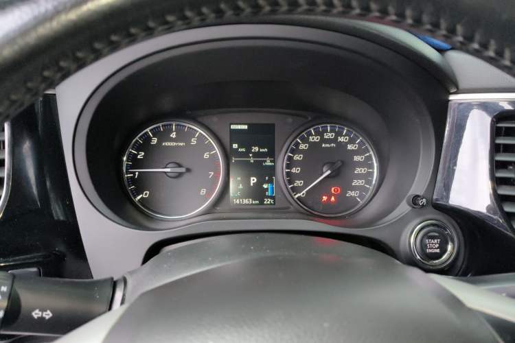 Used Mitsubishi Outlander 2014 2.4L 4x4 Deluxe Value Edition 5 Seats Instrument Cluster
