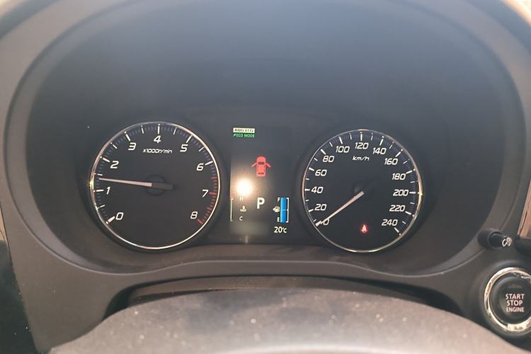 Used Mitsubishi Outlander 2014 2.4L 4x4 Deluxe Value Edition 7 Seats Instrument Cluster