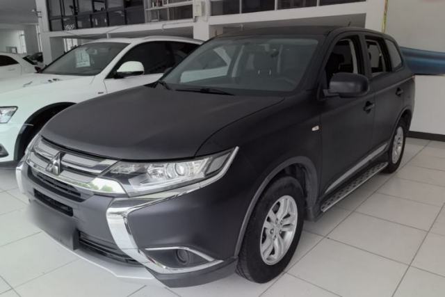 Used Mitsubishi Outlander 2016 2.0L Two-Wheel Drive Fashion Edition 5 Seats