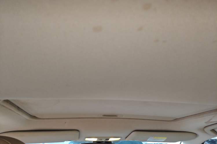 Used Mitsubishi Outlander 2016 2.4L 4x4 Elite Edition 5 Seats Headliner