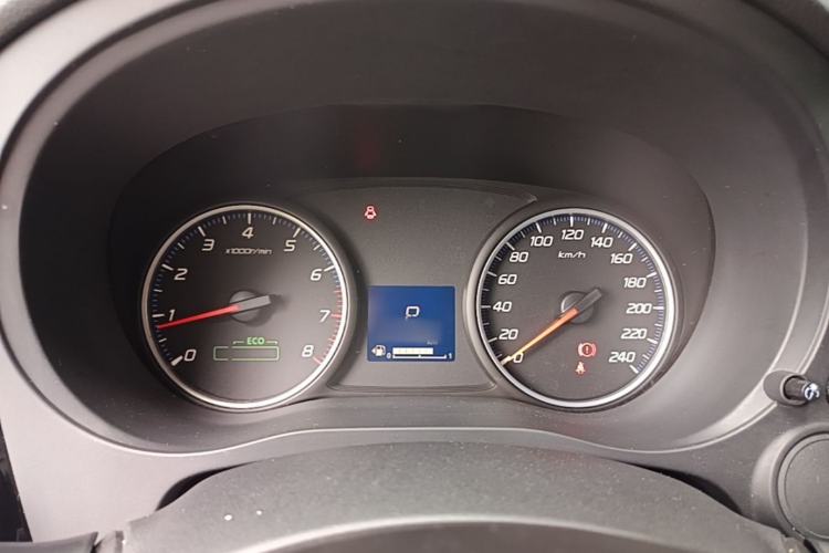 Used Mitsubishi Outlander 2016 2.0L Two-Wheel Drive Fashion Edition 5 Seats Instrument Cluster