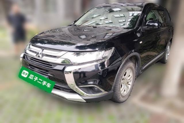 Used Mitsubishi Outlander 2016 2.0L Two-Wheel Drive Fashion Edition 5 Seats