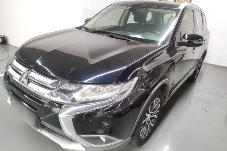 Used Mitsubishi Outlander 2016 2.4L 4x4 Elite Edition 5 Seats Guazi used car, China used car export, Used car for sale, Used  cars, Cheapest cars for sale