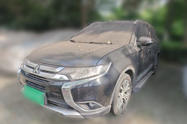 Used Mitsubishi Outlander 2016 2.4L 4x4 Luxury Edition 7-Seater